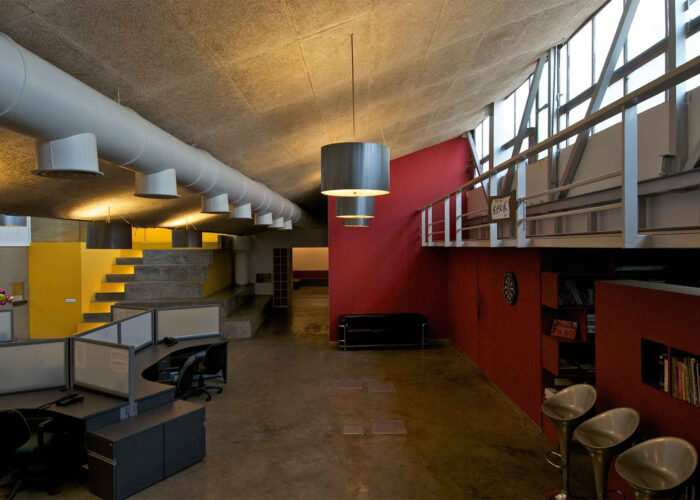 tbwa_office_mumbai_interior_design_commercial_mobile_offices_03