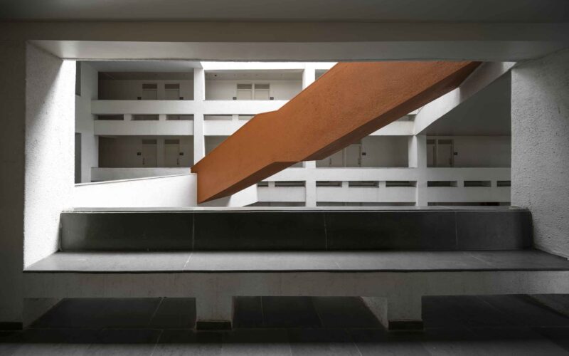 vjti_veermata_Jijabai_technological_institute_mumbai_student_housing_mobile_offices_11_social_corridors vjti_veermata_Jijabai_technological_institute_mumbai_student_housing_mobile_offices_11_social_corridors